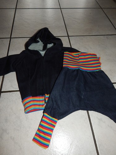 Kapuzenjacke mit pumphose - kapuzenjacke,